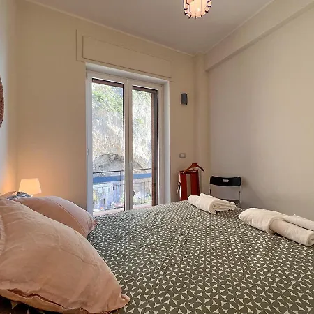 Appartement Panoramico A Due Passi Dal Mare Amalfi